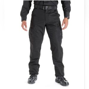 5.11 Tactical Relaxed Fit TDU Medium Men's Black Cargo Pants